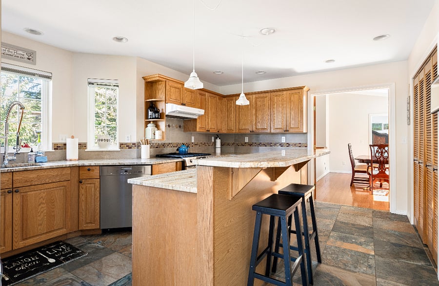 Furnished Finder property 591644_1 photo 9