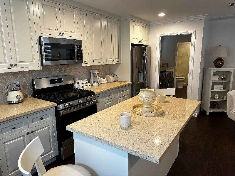 Furnished Finder property 591660_1 photo 3