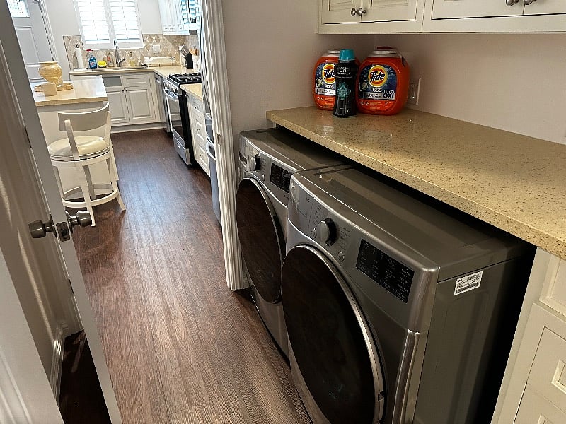 Furnished Finder property 591660_1 photo 12