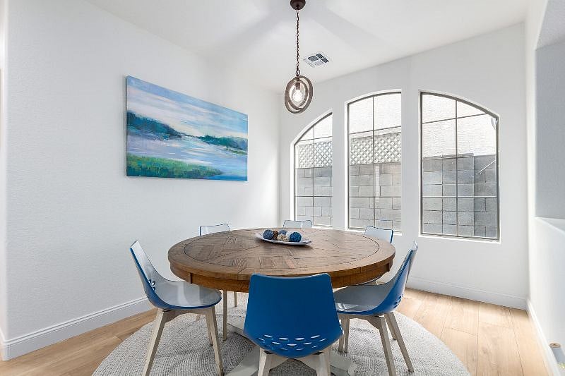 Furnished Finder property 591665_1 photo 11