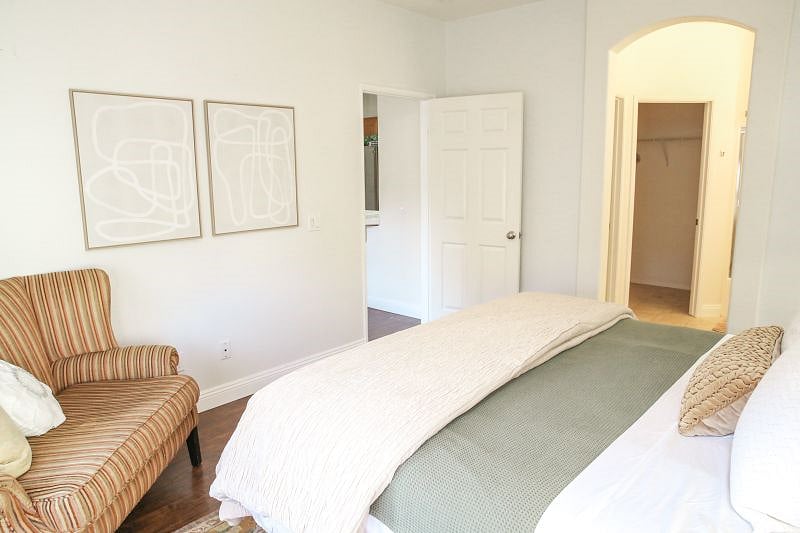 Furnished Finder property 591672_1 photo 14