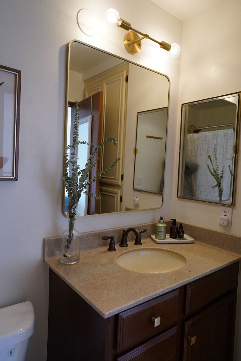 Private Bath 2 - not pictured - floors to ceiling cabinets