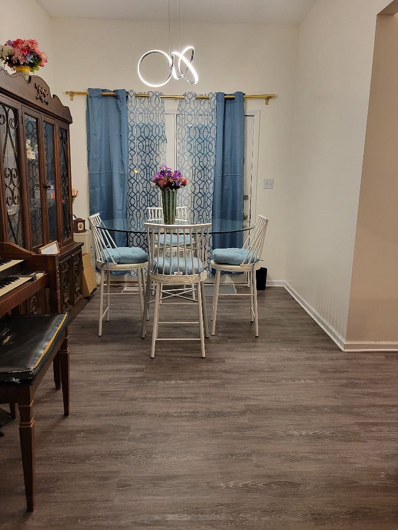 Furnished Finder property 591751_1 photo 3