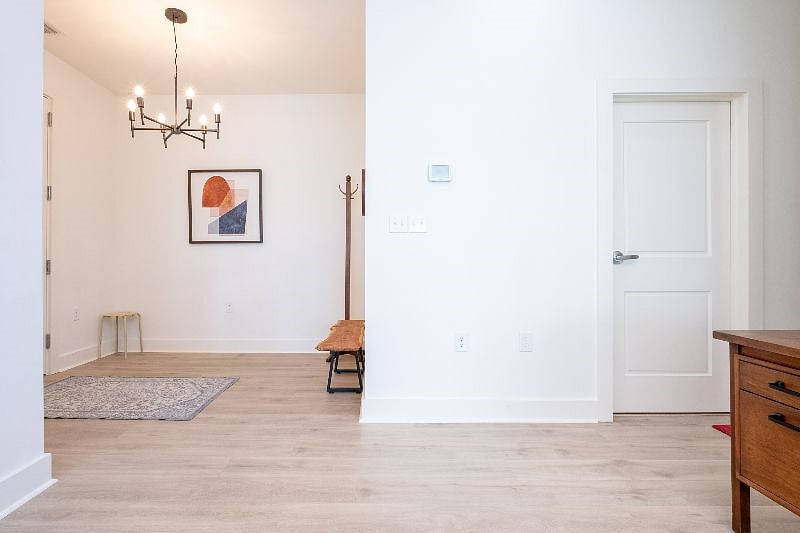 Furnished Finder property 591785_1 photo 11