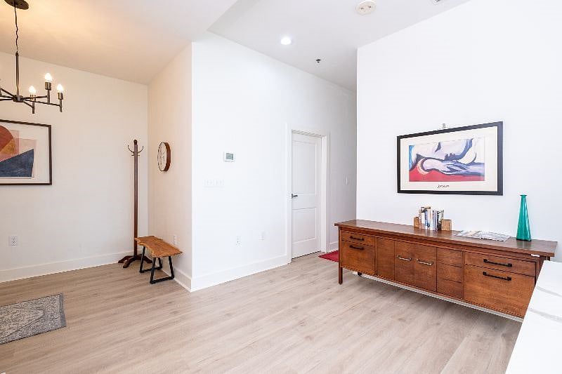 Furnished Finder property 591785_1 photo 12