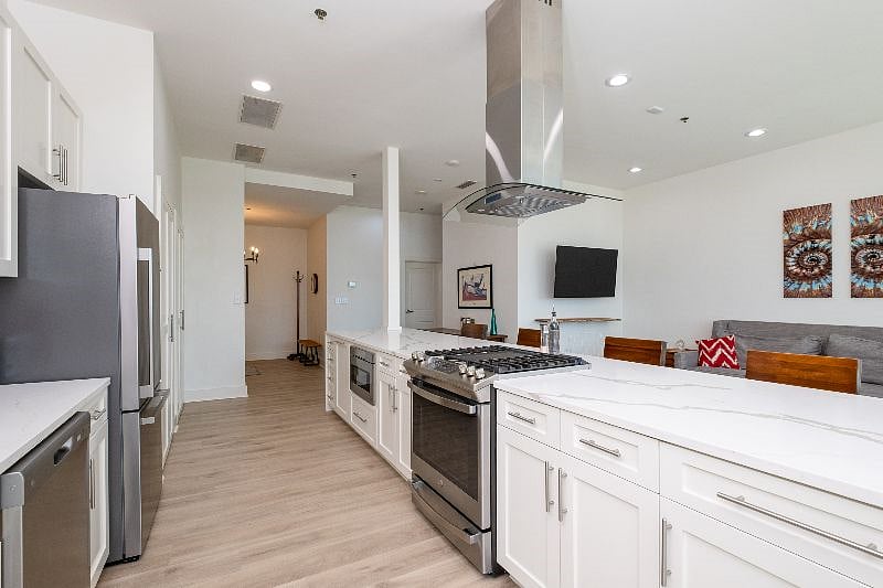 Furnished Finder property 591785_1 photo 23