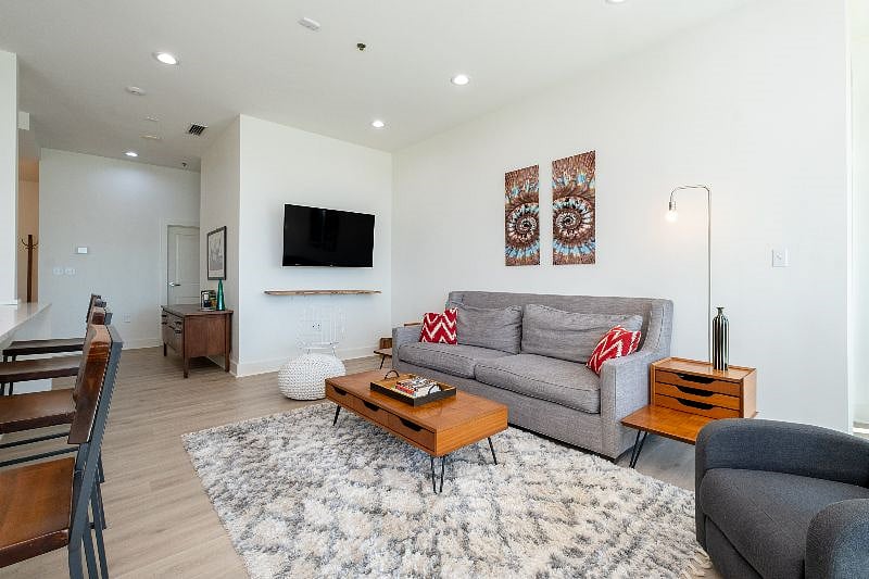 Furnished Finder property 591785_1 photo 32