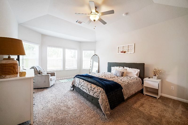 Furnished Finder property 591787_1 photo 7