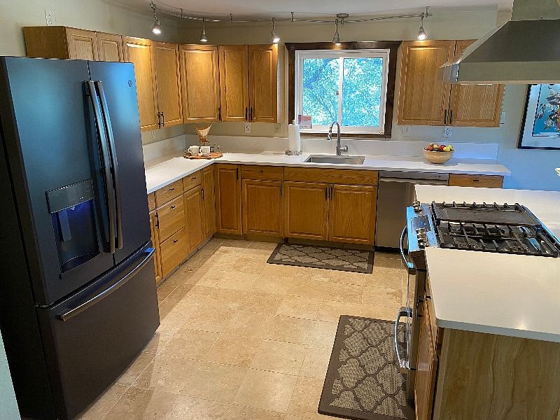 Furnished Finder property 591814_1 photo 8