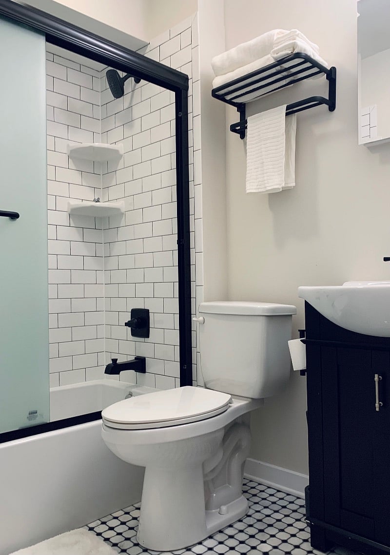 Full bath main floor