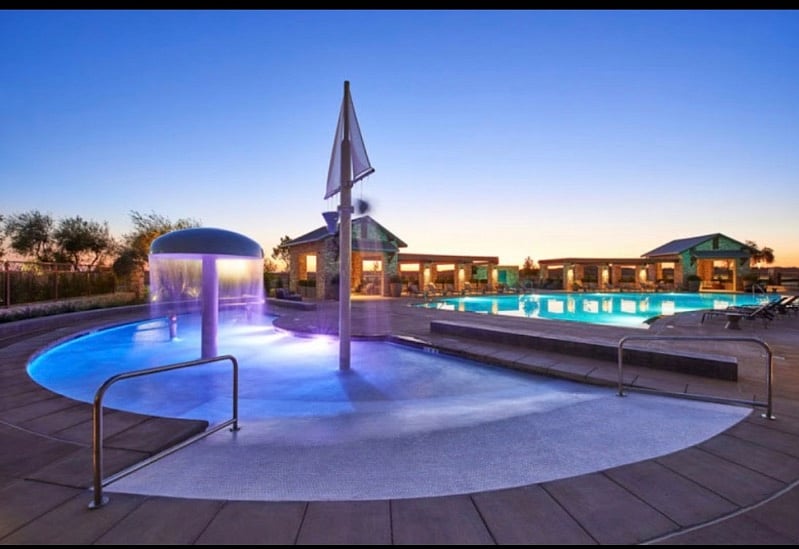 Pool & spa