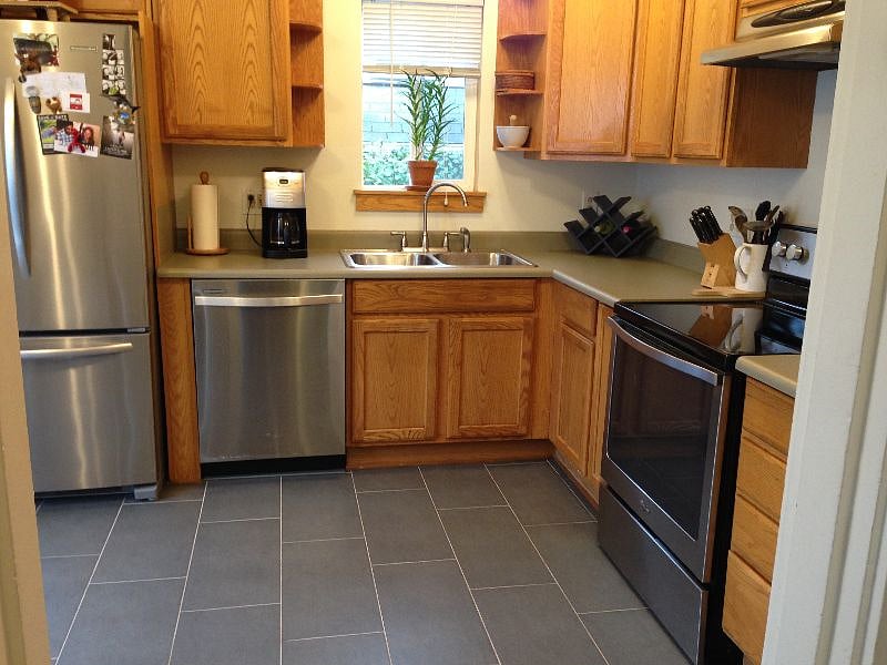 Furnished Finder property 591850_1 photo 3