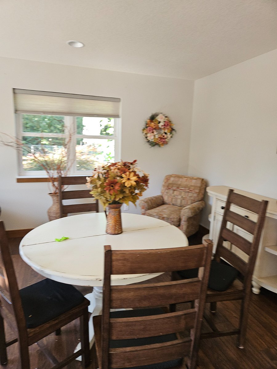 Furnished Finder property 591874_1 photo 26