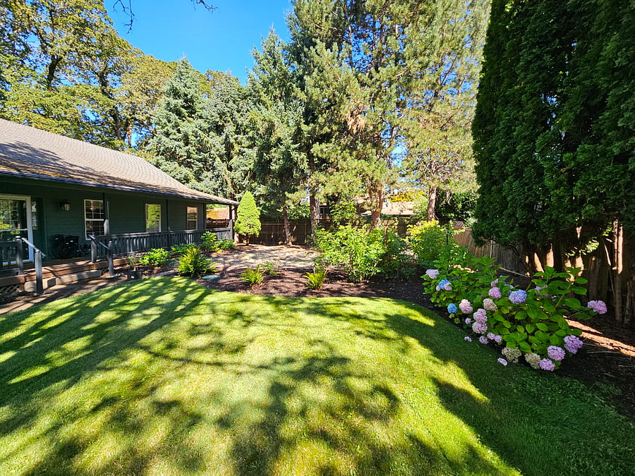 Furnished Finder property 591874_2 photo 19
