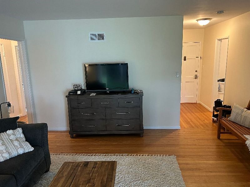 Furnished Finder property 591888_1 photo 4