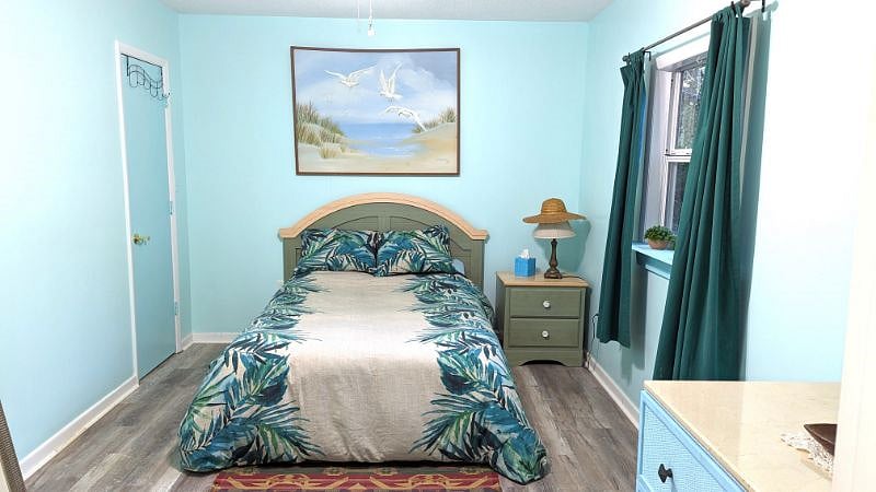 Restful bedroom