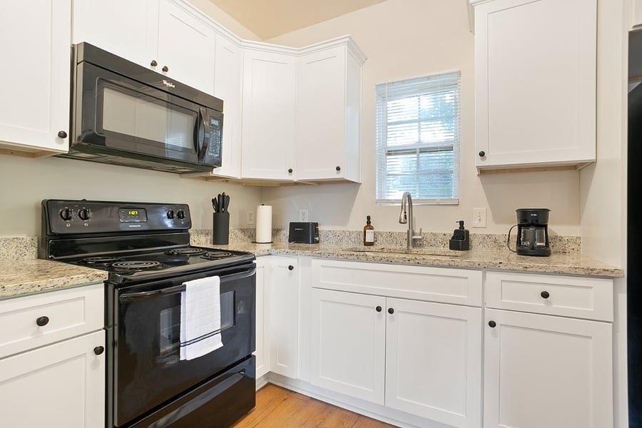 Furnished Finder property 591955_3 photo 6