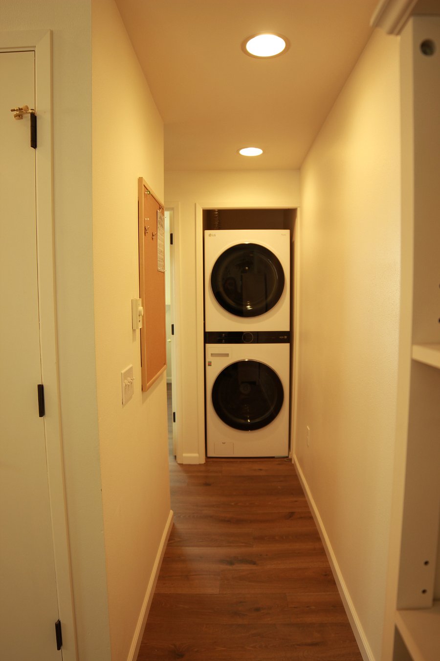 Furnished Finder property 592036_1 photo 16