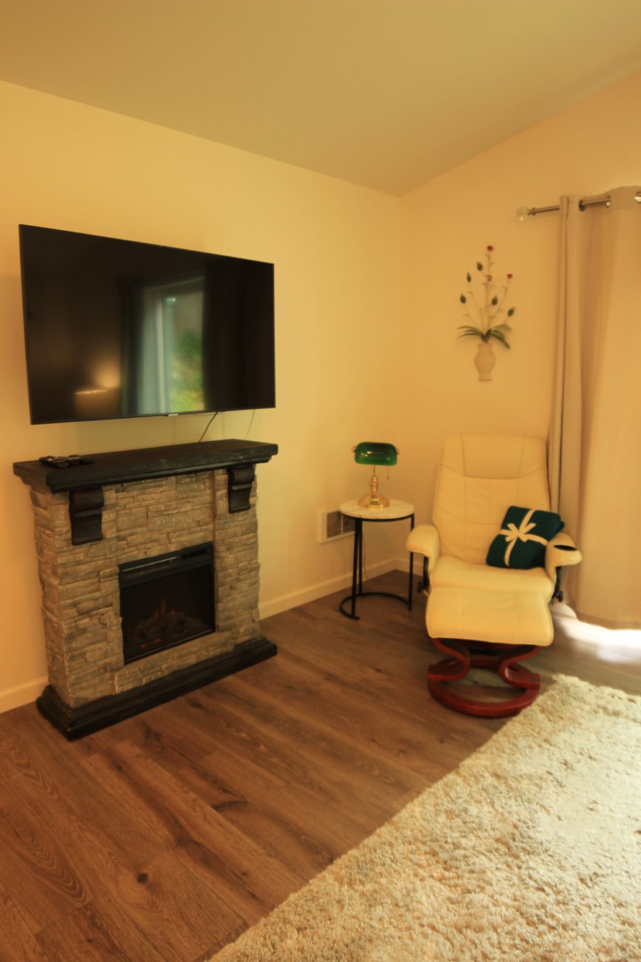 Furnished Finder property 592036_1 photo 4