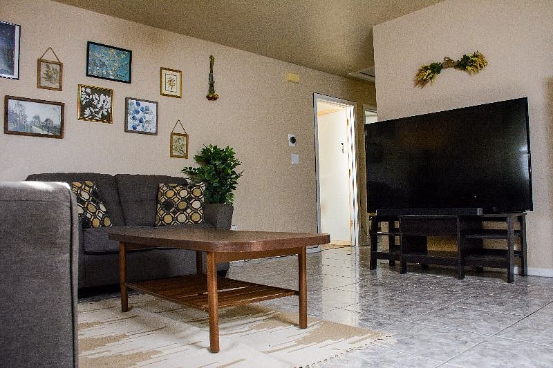 Furnished Finder property 592082_1 photo 6