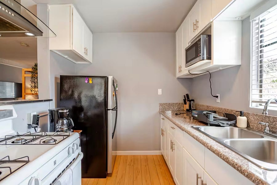 Furnished Finder property 592122_2 photo 7