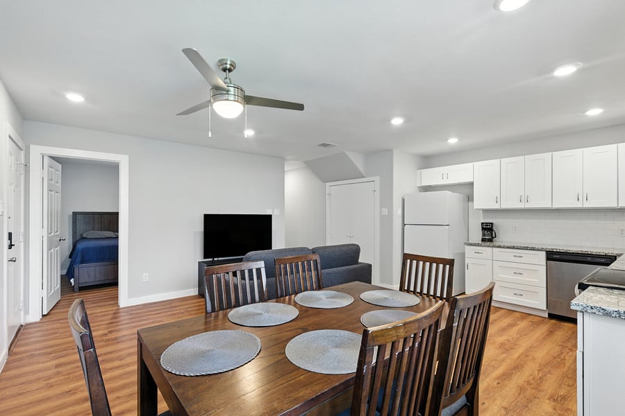 Furnished Finder property 592137_1 photo 6