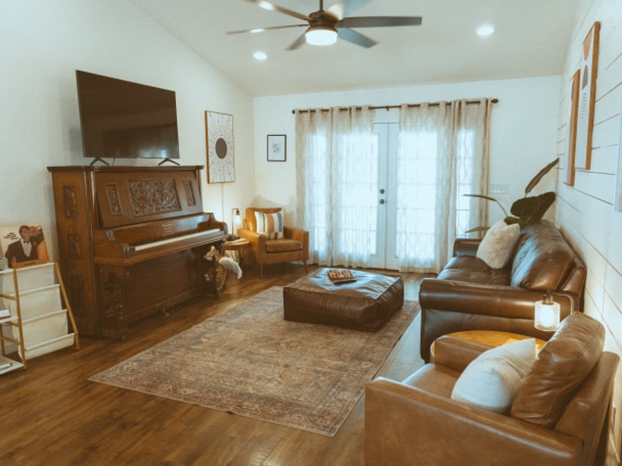 Furnished Finder property 592155_1 photo 2