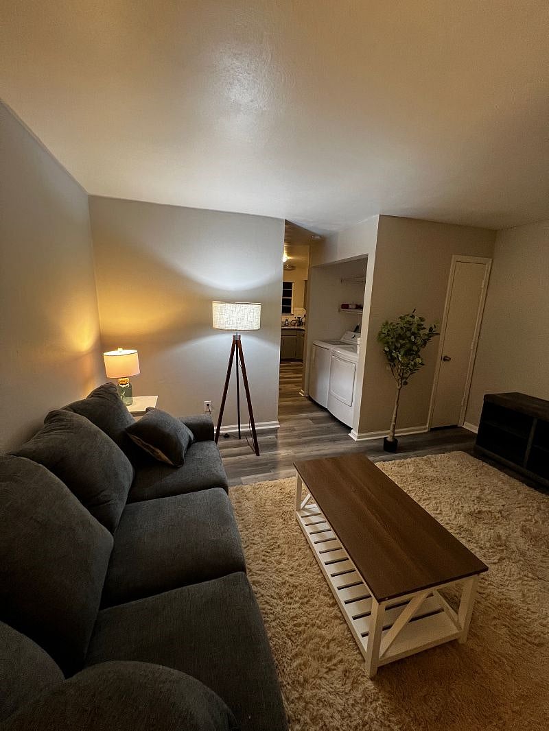 Furnished Finder property 592161_1 photo 13