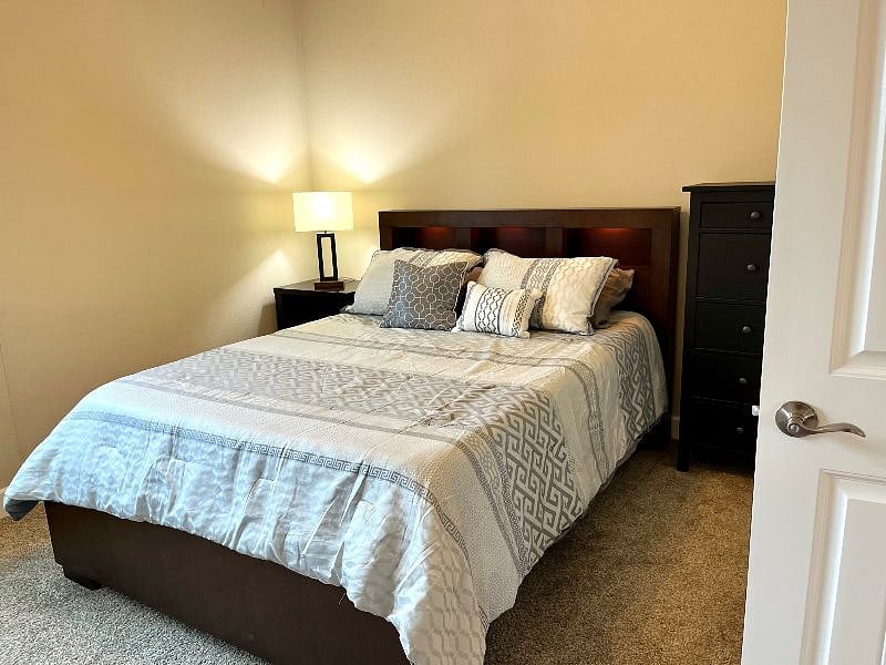 Furnished Finder property 592162_1 photo 8