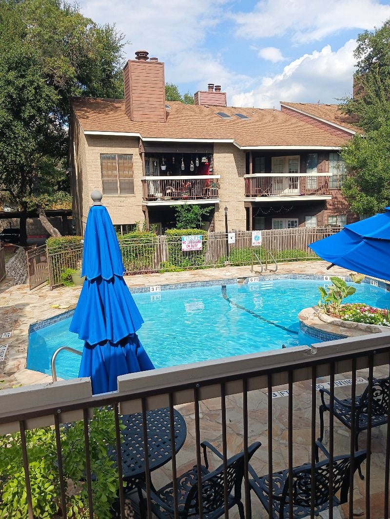 Furnished Finder property 592167_1 photo 9