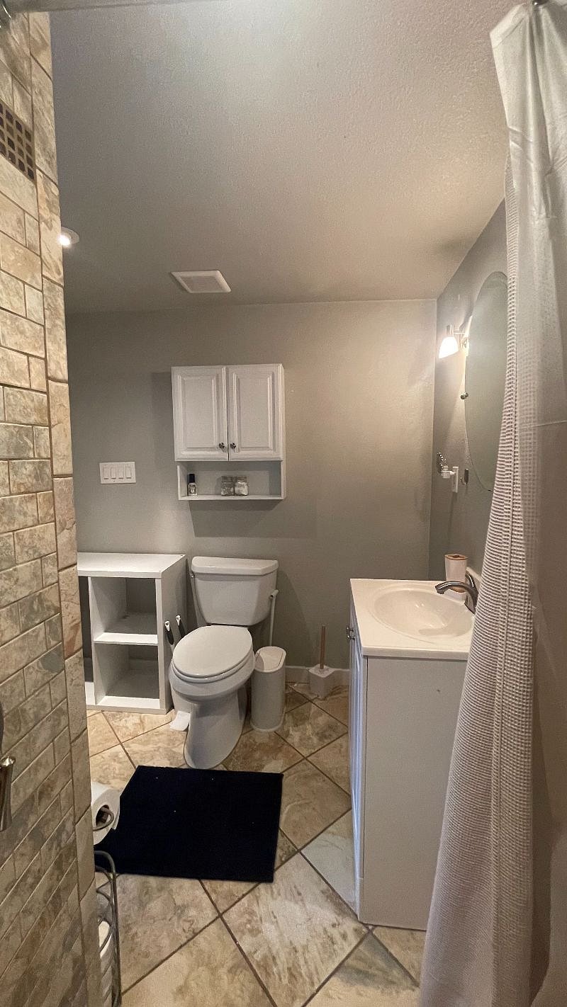 Furnished Finder property 592200_1 photo 14