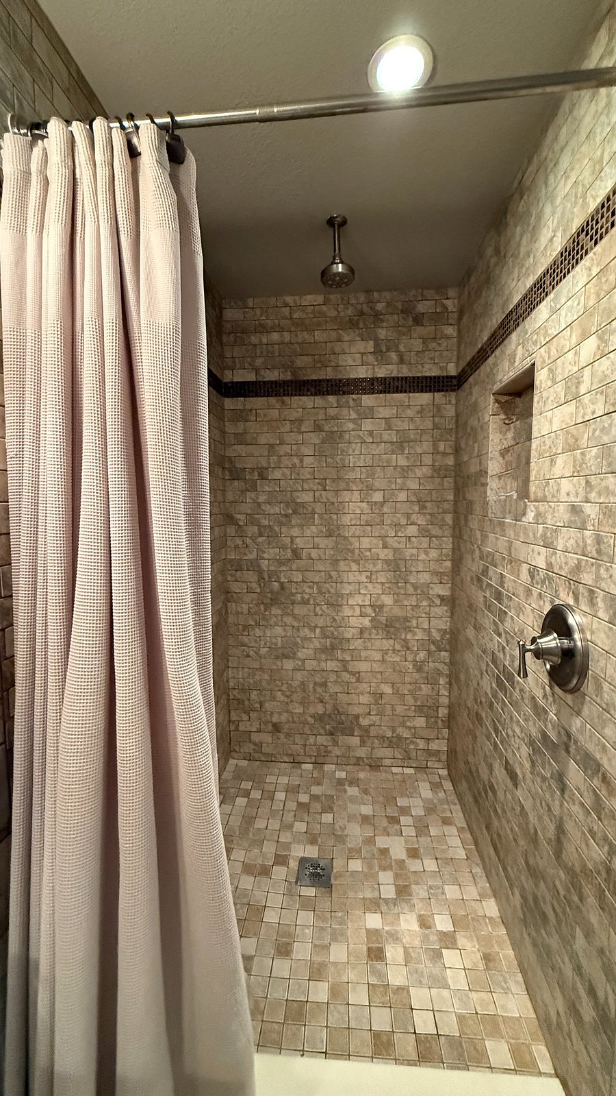 Furnished Finder property 592200_1 photo 10