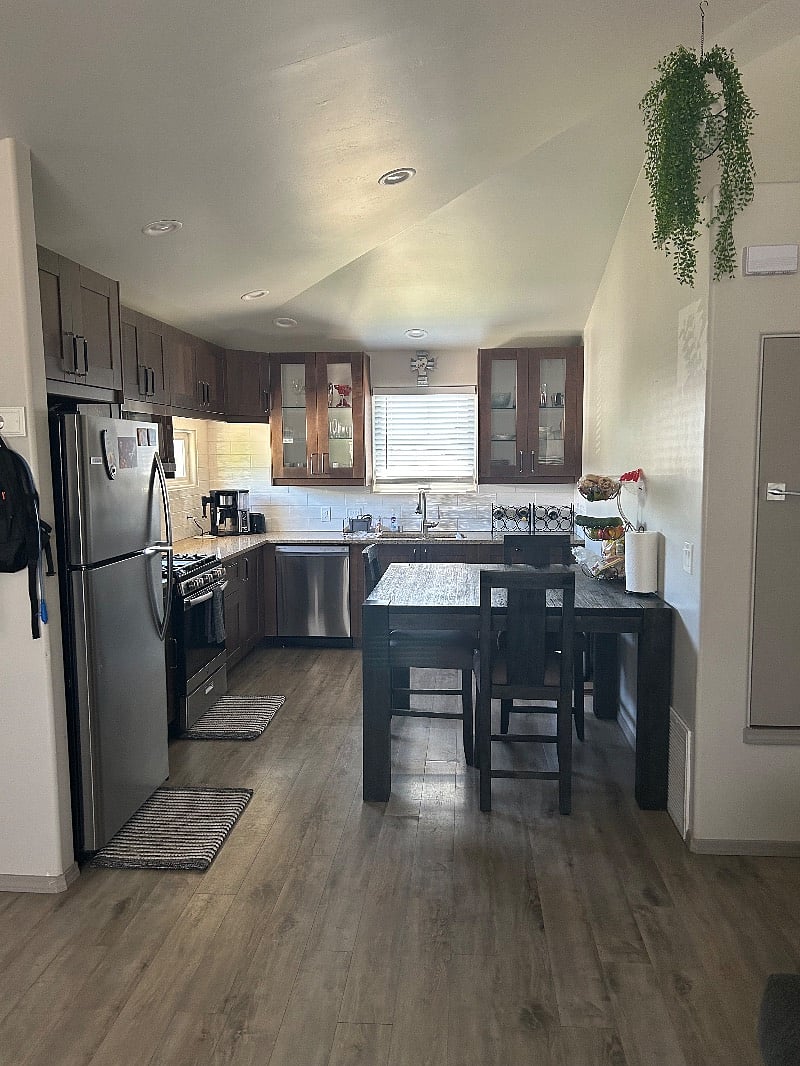Furnished Finder property 592205_1 photo 7