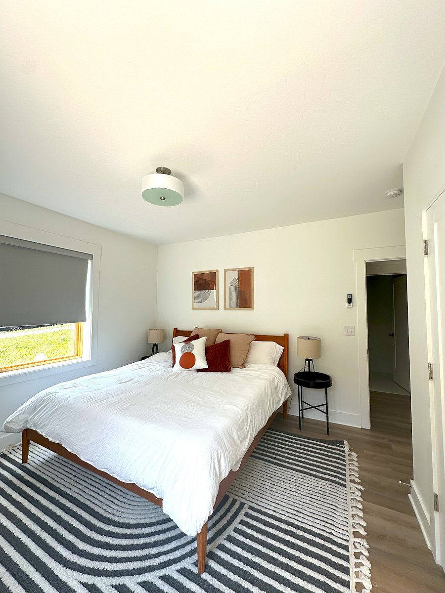 King Bedroom