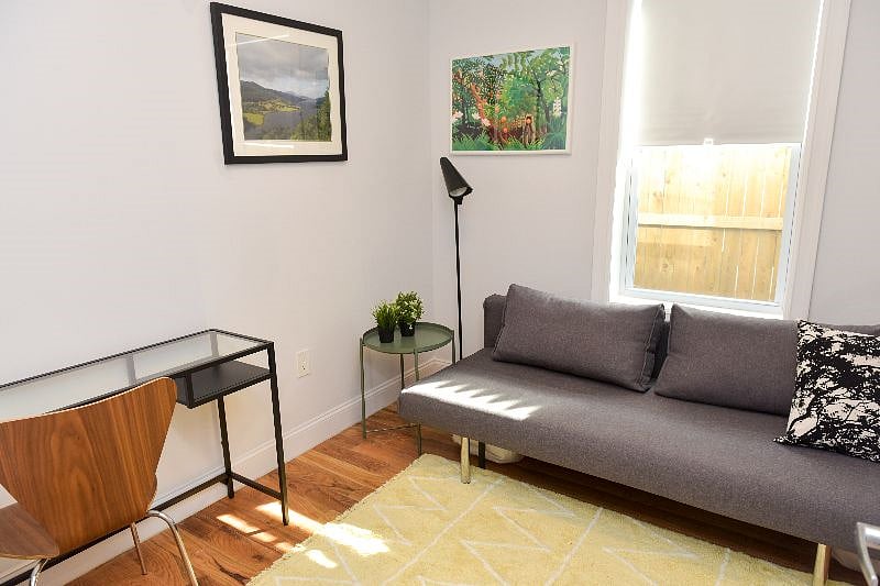 Bedroom 3 or office
