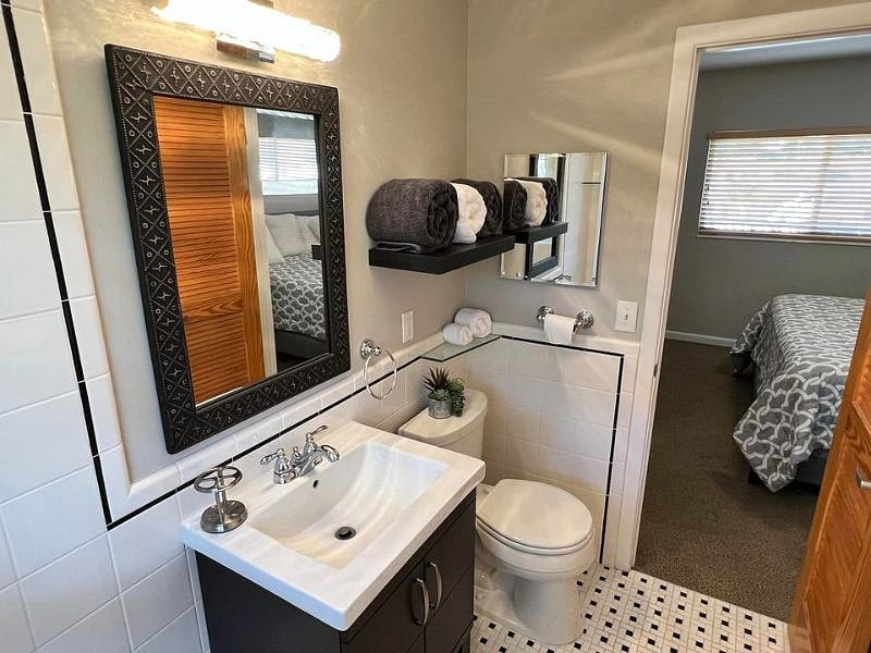 Furnished Finder property 592259_1 photo 15