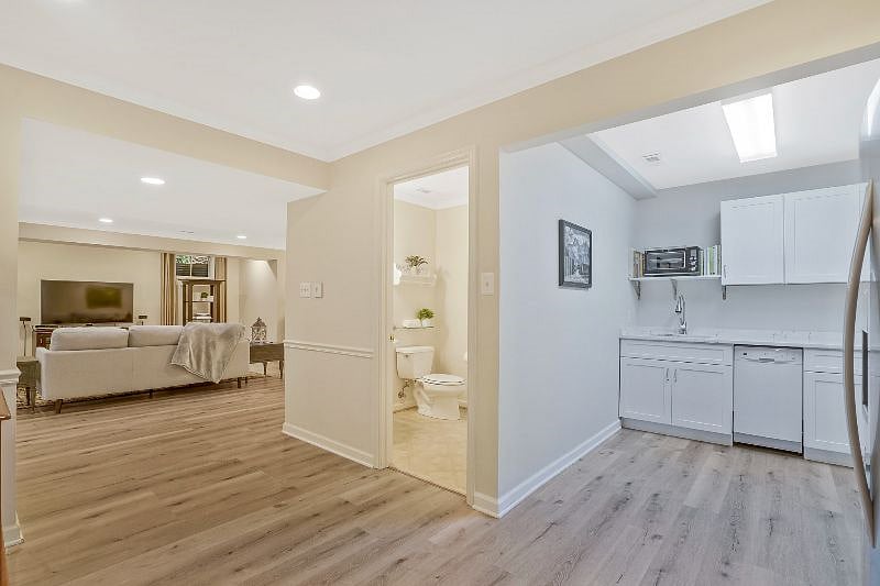 Furnished Finder property 592271_1 photo 13
