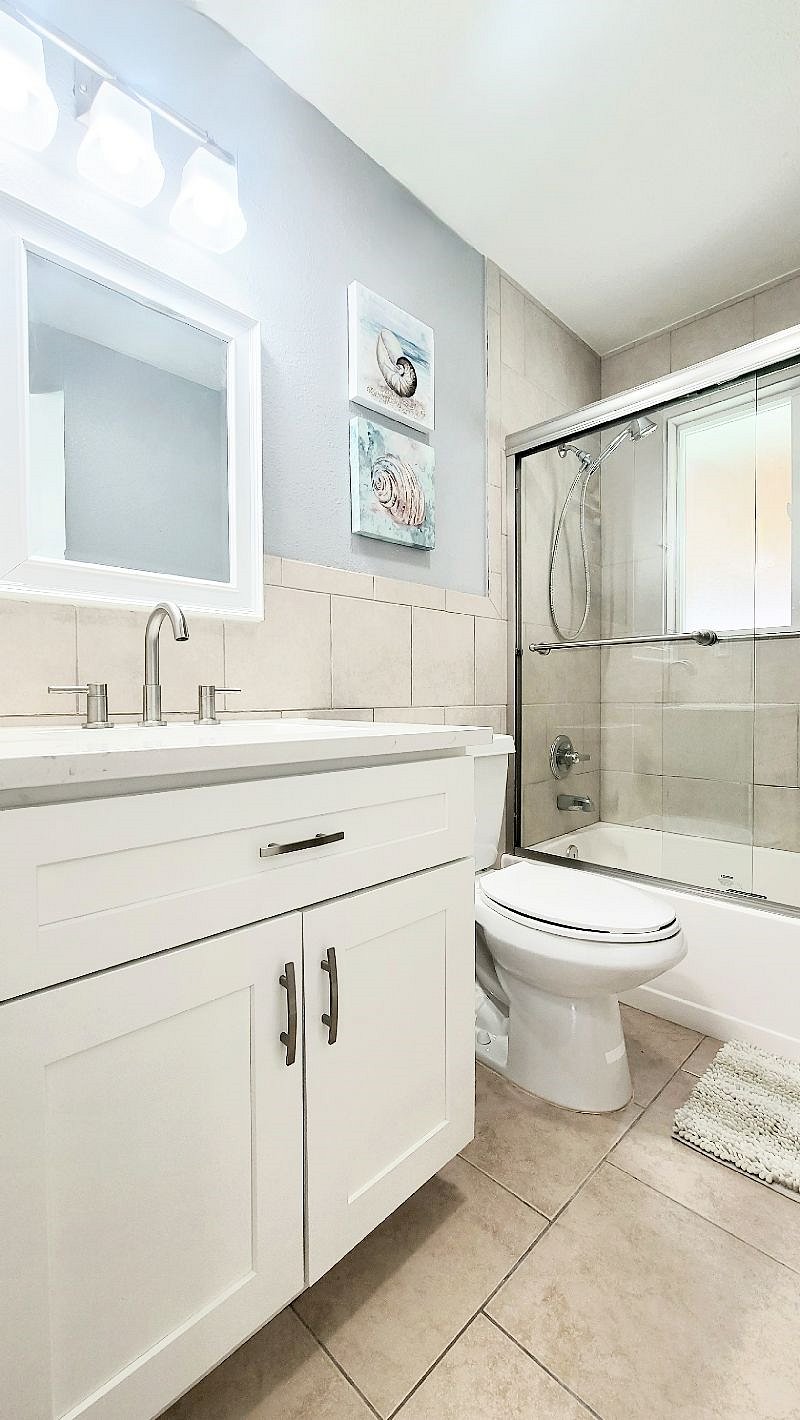 Private Main Floor MIL Suite Bathroom