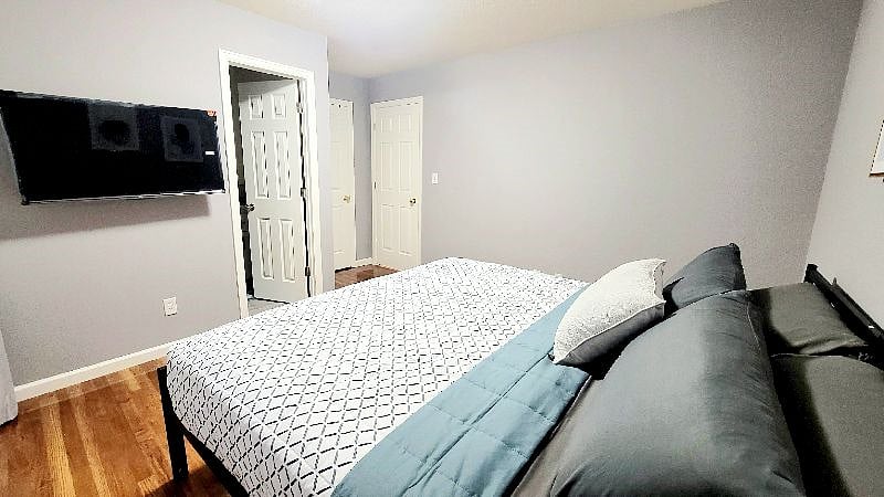 Private Main Floor MIL Suite King Bedroom