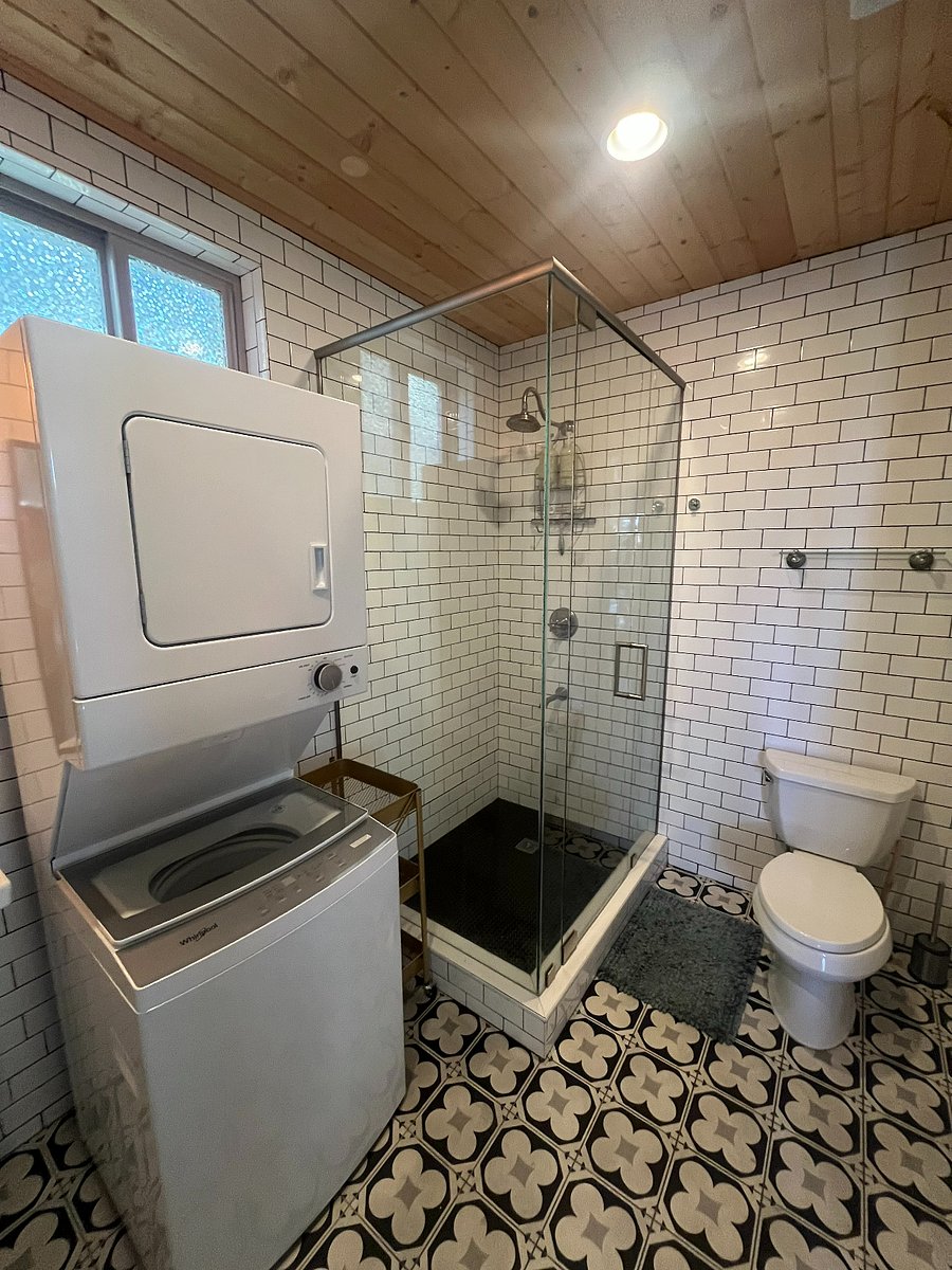 Furnished Finder property 592345_1 photo 3