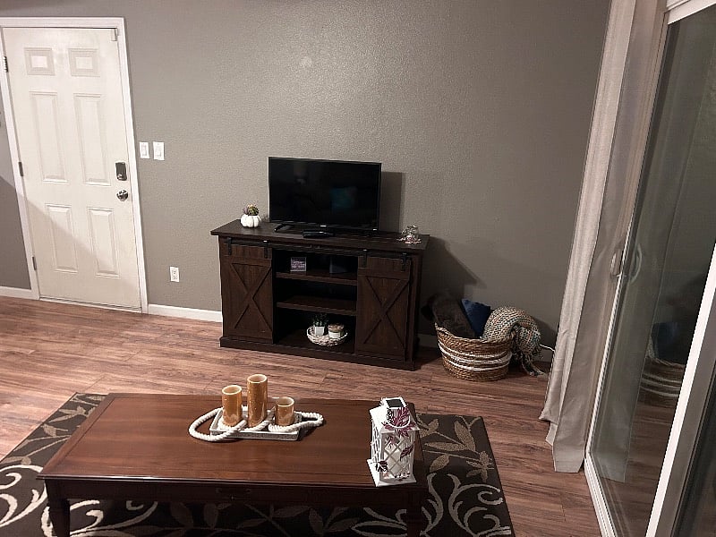 Furnished Finder property 592534_1 photo 5