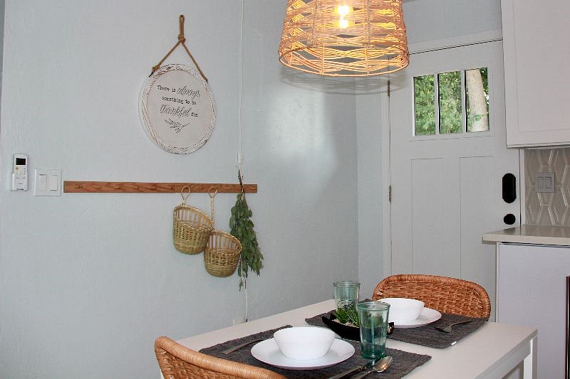 entryway hooks