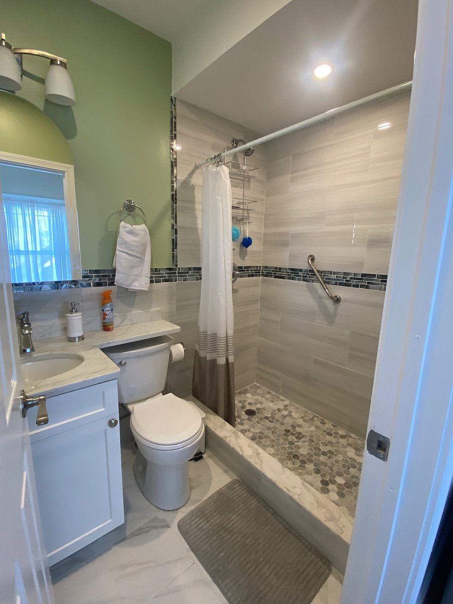 Furnished Finder property 592560_1 photo 13
