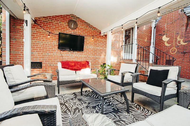 Furnished Finder property 592605_1 photo 8