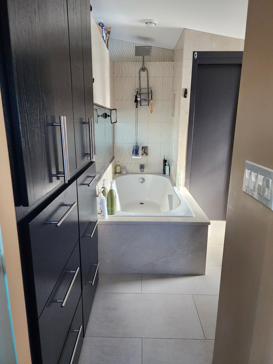Furnished Finder property 592607_2 photo 18