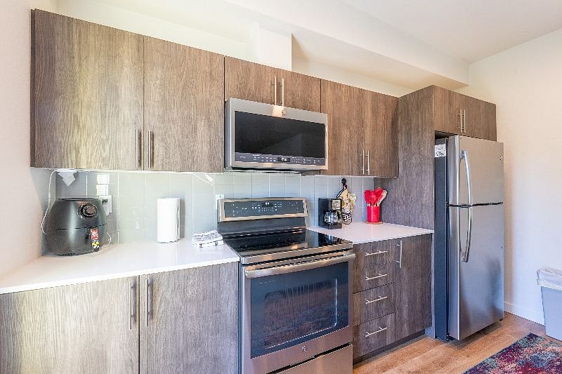 Furnished Finder property 592614_1 photo 12