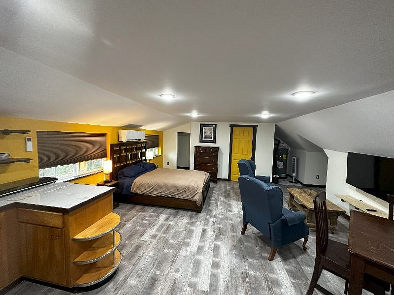 Furnished Finder property 592695_1 photo 3