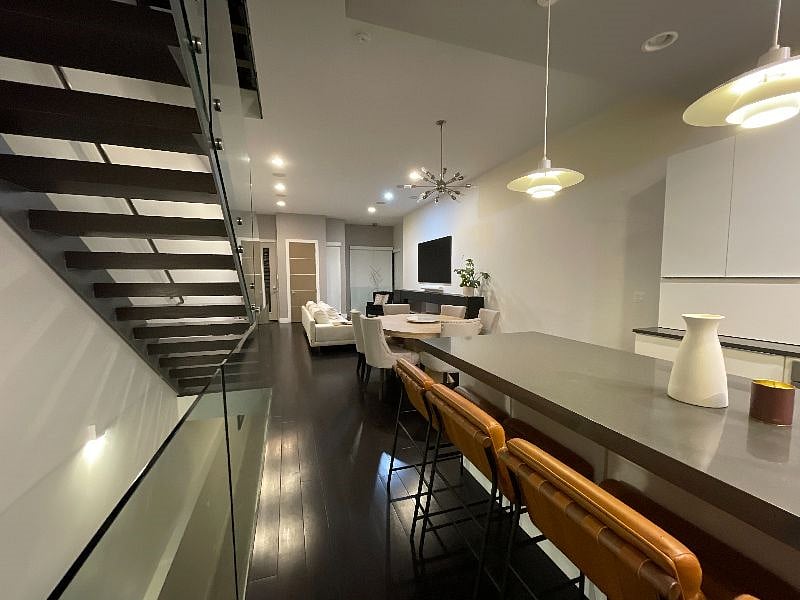 Furnished Finder property 592770_1 photo 3