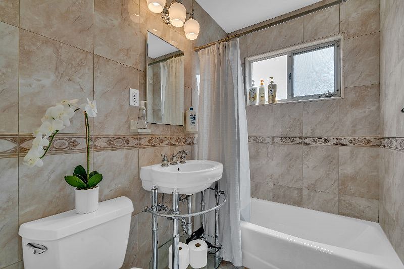 Furnished Finder property 592787_1 photo 4
