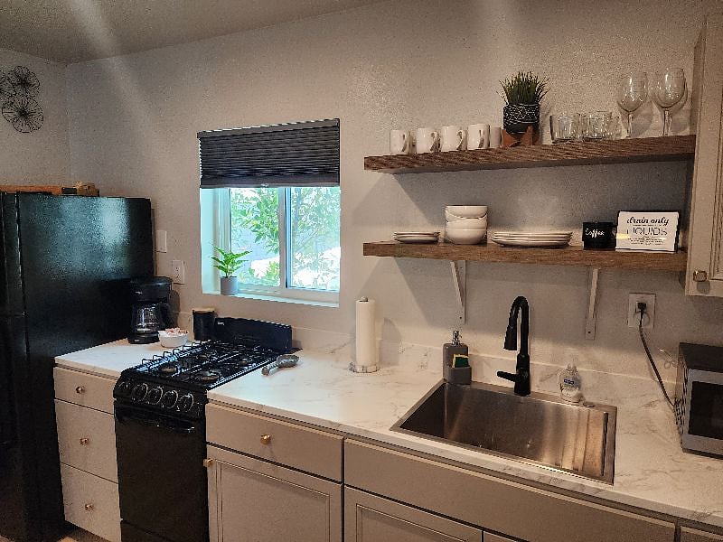 Furnished Finder property 592793_1 photo 15